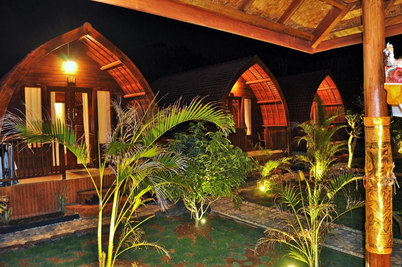 Setilas Bungalows Batununggul Exteriör bild