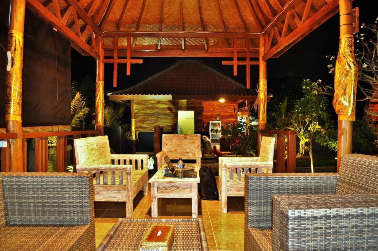 Setilas Bungalows Batununggul Exteriör bild