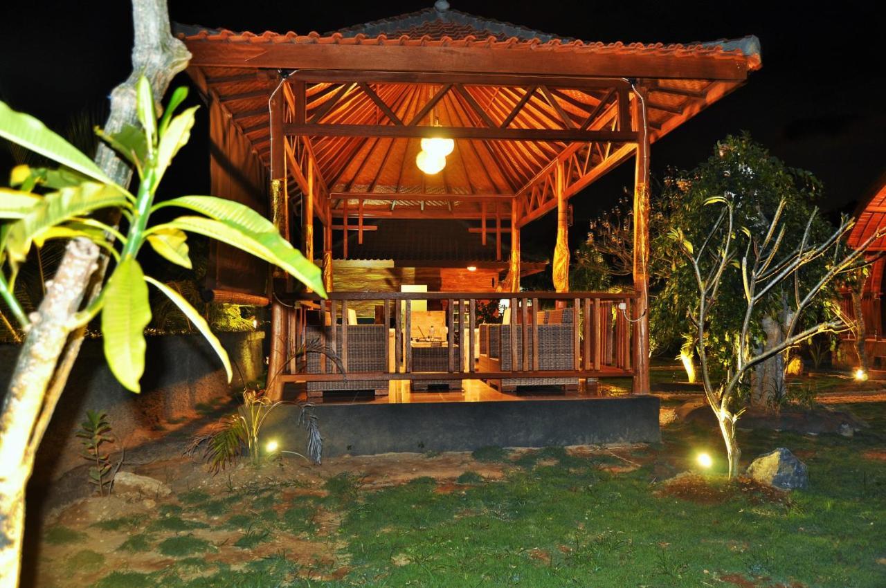 Setilas Bungalows Batununggul Exteriör bild