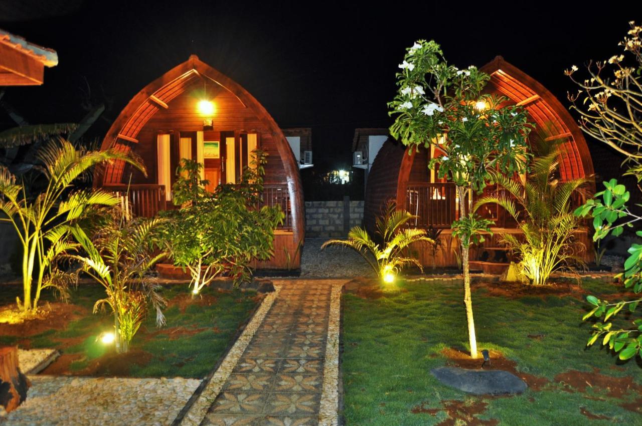 Setilas Bungalows Batununggul Exteriör bild