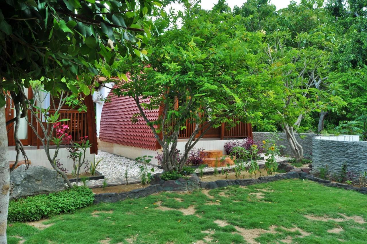 Setilas Bungalows Batununggul Exteriör bild